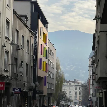 Presidential Street Apartment