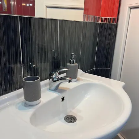 Presidential Street Apartment