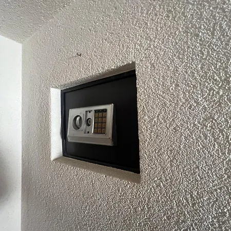 Presidential Street *