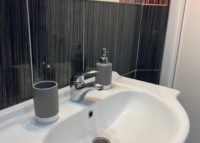 Presidential Street Apartment